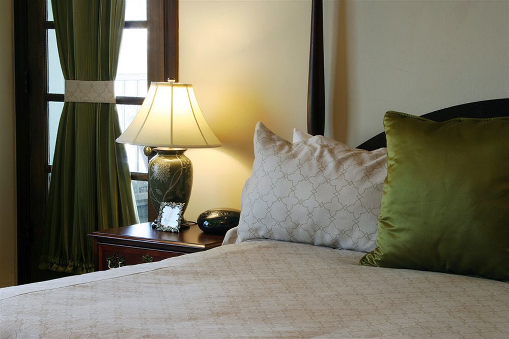 Hotel Baker Saint Charles Kültér fotó