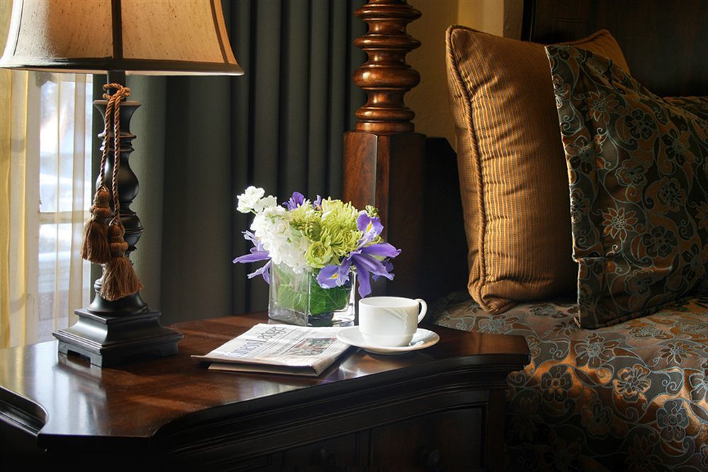 Hotel Baker Saint Charles Kültér fotó